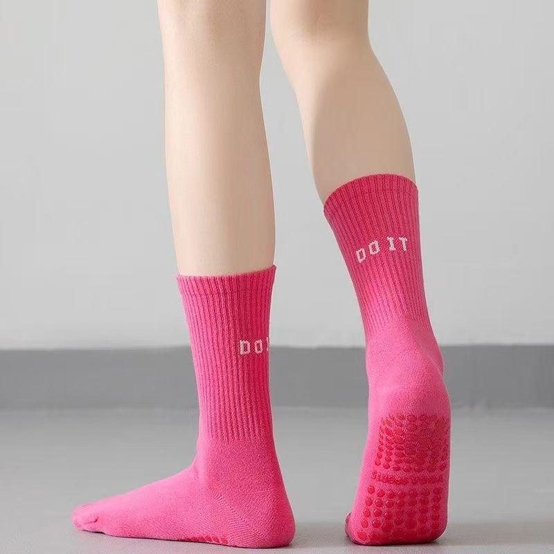 1 Pairs New Colorful Trend Spo - Sports Socks review and price