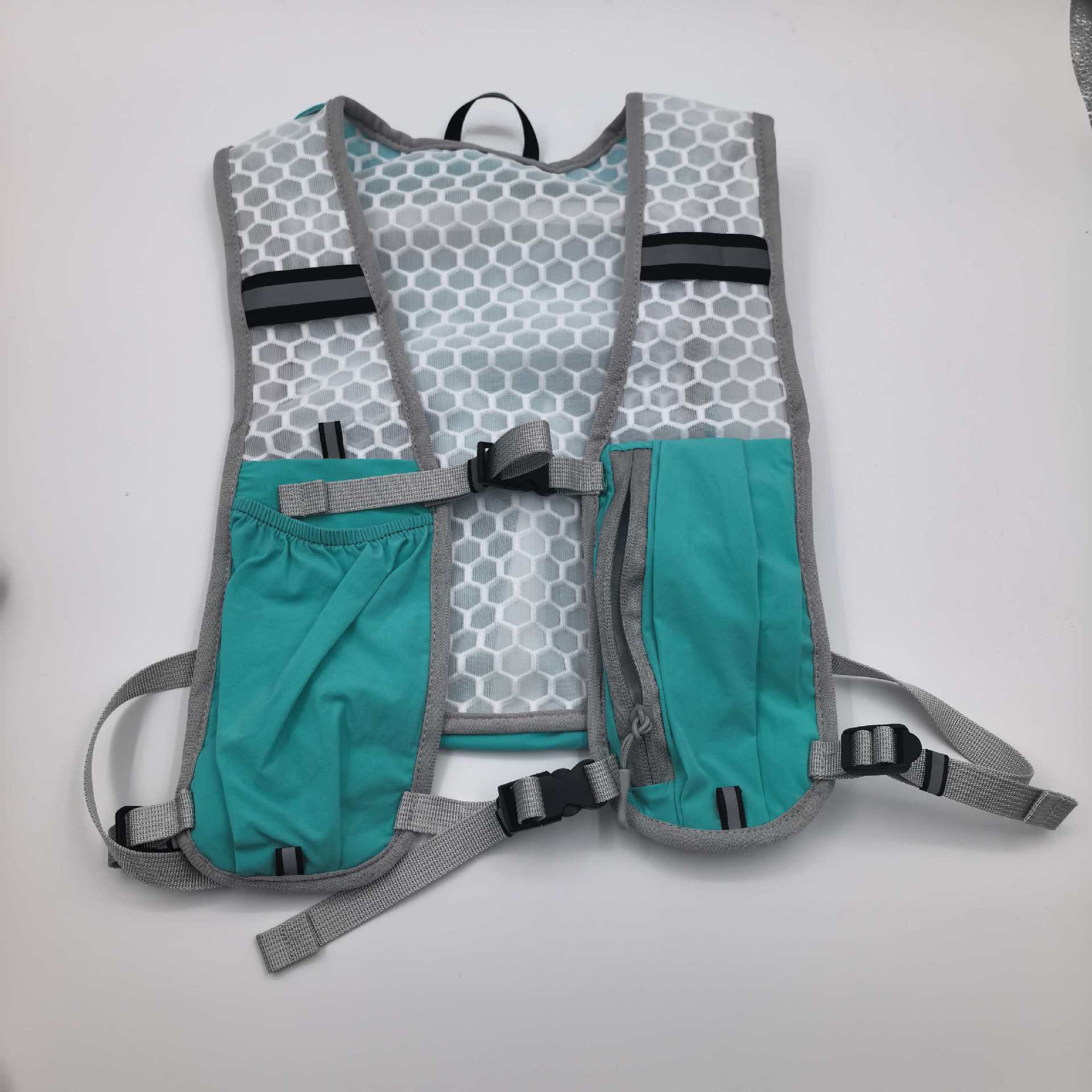 Running phone bag outdoor hiki - Hydration Vest review and price
